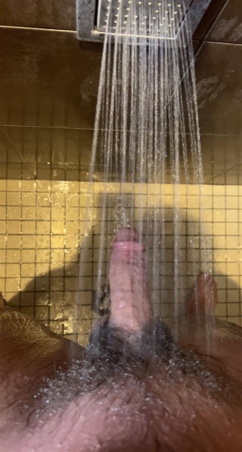 : r/menshowering